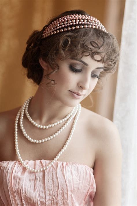 1920 hairstyles for medium hair|roaring 20s hairstyles with headpiece.